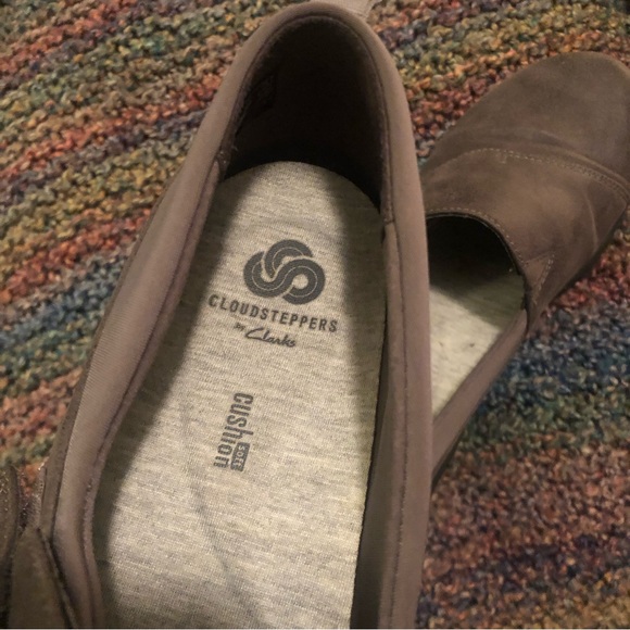 Clarks Cloudsteppers☁️ - Picture 4 of 7